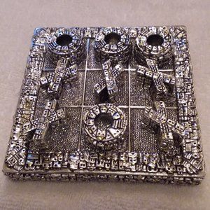 Tic Tac Toe Gothic Designed Set